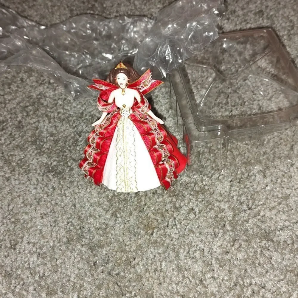 Vintage Barbie Holiday 1997 Mattel Hallmark Keepsake Ornament Collectible Figure